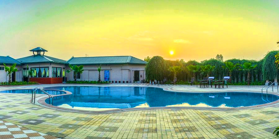 gajraj trails resort corbett