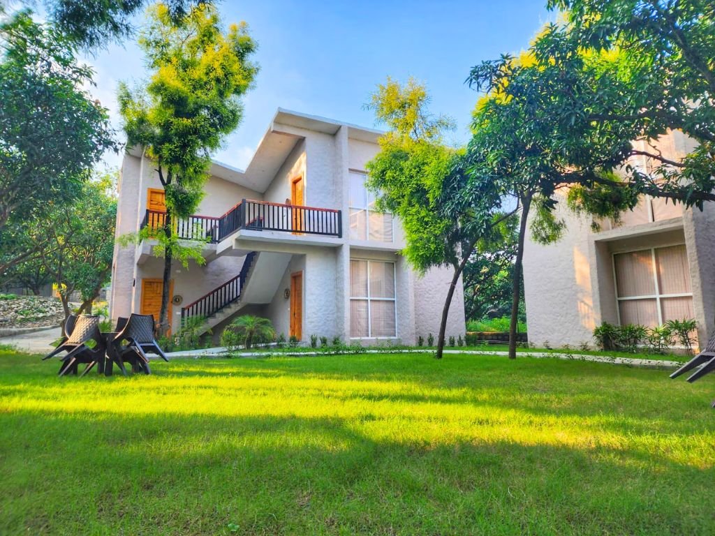 the river edge corbett ramnagar